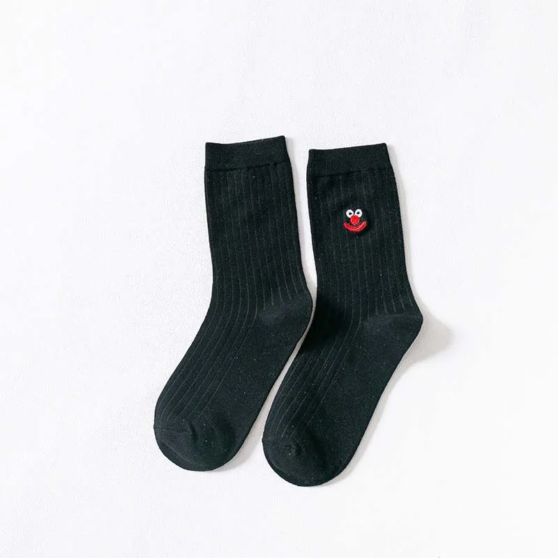 [WPLOIKJD]Candy Color Autumn Winter Socks New Product Embroidery Cute Expression Cotton Women Socks Harajuku Sokken Skarpetki