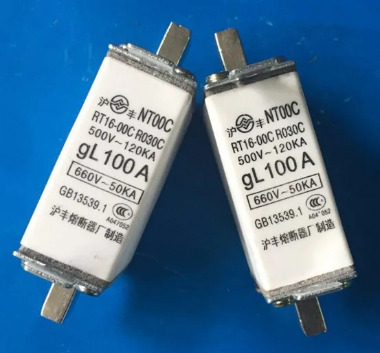 Предохранители: RO30C NT00C RT16-00C 100A 500 V/660 V gL/NT00C 80A 500 V/RT16-00C 63A 500 V/RT16-00C NT00C 40A 500 V/690 V gG