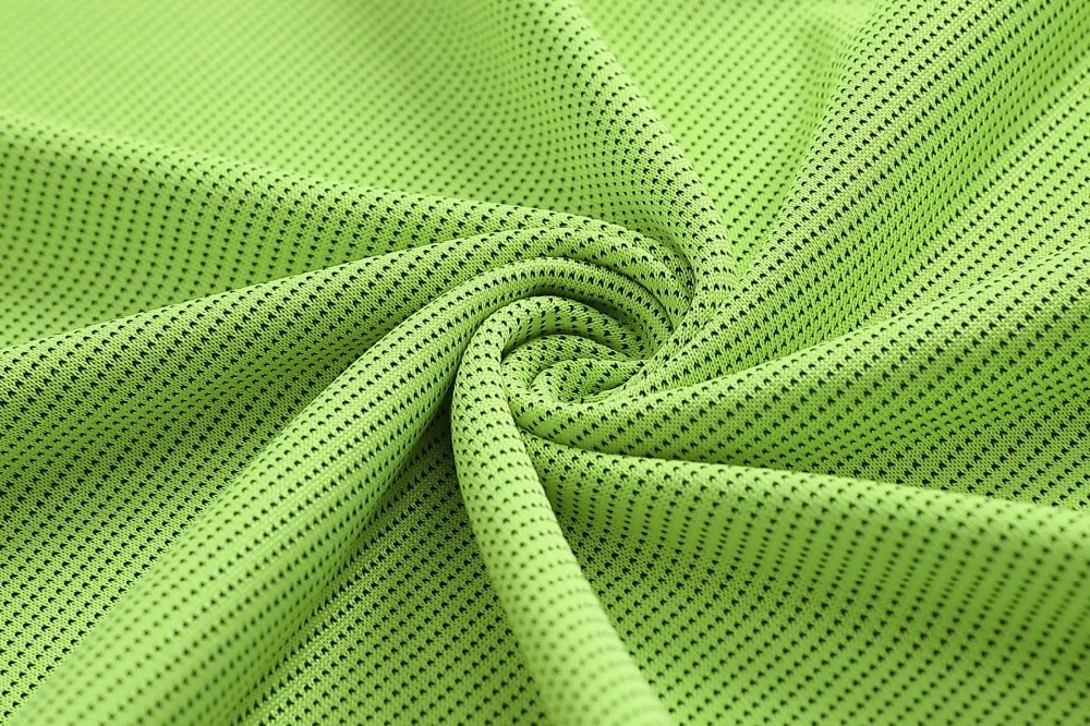 16410137587_1904937743