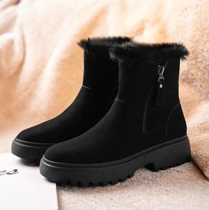 Nubuck Snow winter boots women plus size 4243 plush warm platform booties ladies fur cotton shoes suede motorcycle martin bottes - Цвет: Черный
