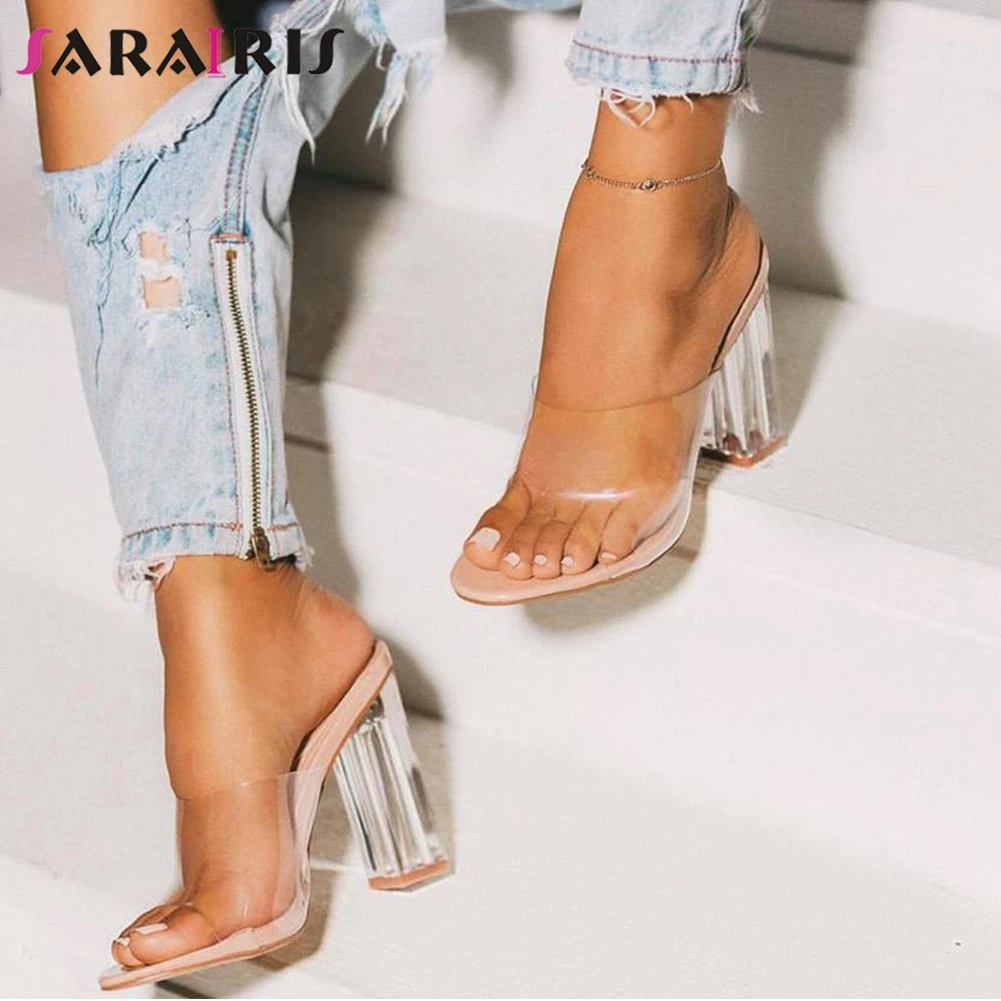 Женские летние шлепанцы из ПВХ без застежки на прозрачном каблуке | Обувь