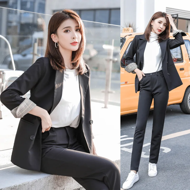 

Autumn And Winter Photo Shoot New Style Loose-Fit Leisure Suit Contrast Color Double Layer Fold Sleeve Black And White with Patt