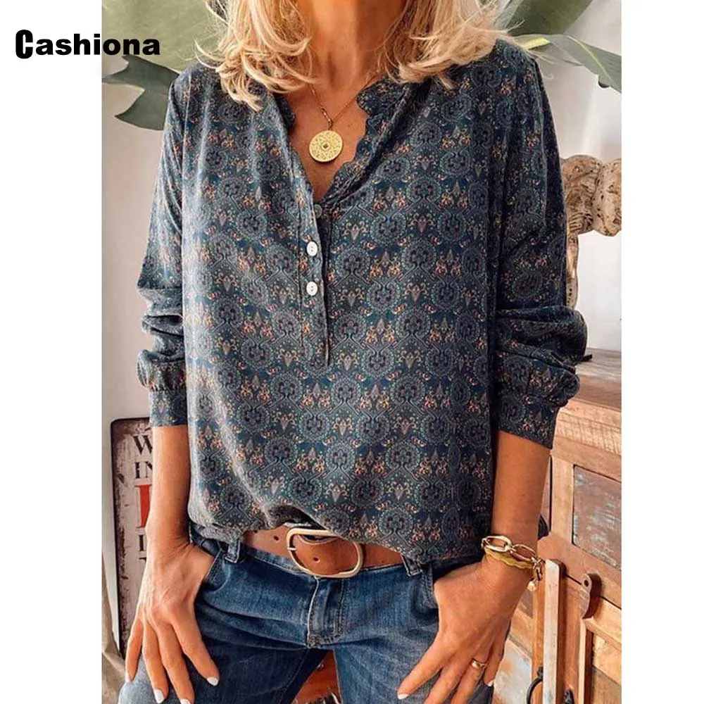 Plus size Women Elegant Leisure Casual T-shirt Model Single-breasted Print V-neck Loose Women's Top 2020 Summer Tees shirt Femme Plus size Women Elegant Leisure Casual T-shirt Model Single-breasted Print V-neck Loose Women's Top 2020 Summer Tees shirt Femme