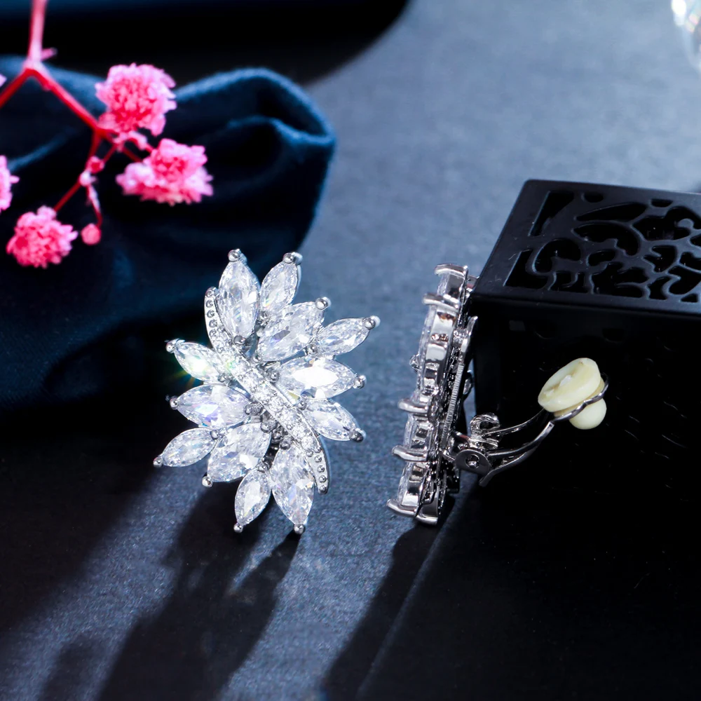 CWWZircons Classic Flower Shape CZ Stones Silver Color No Pierced Hole Ear Clip On Earrings Jewelry for Women CZ160 2