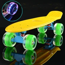 22 Inches Street Skate Board Skateboard Four-Wheels Mini Longboard With Led Flashing Wheels Retro Children Skateboard 5 Colors