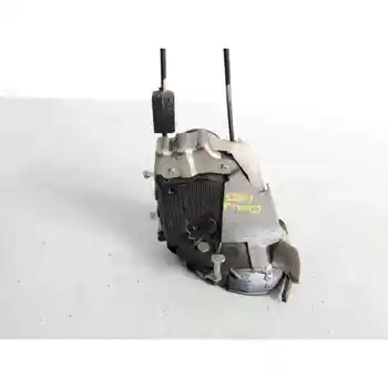

DOOR LOCK REAR LEFT TOYOTA PRIUS (NHW30)