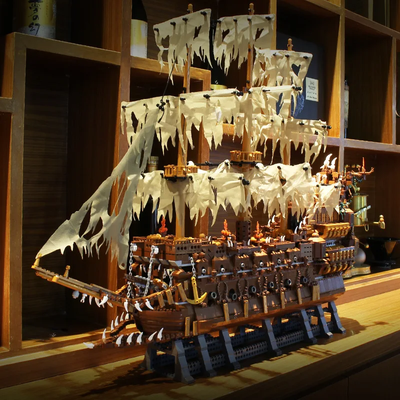 3652 шт Летающий голландский корабль Пираты 16016 Карибского моря MOC строительные