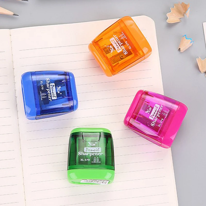 1PC random color Прозрачная точилка для карандашей с двумя отверстиями ручная точилка канцелярские принадлежности мультяшный ручной держатель для ручек школьные принадлежности для учащихся - Цвет: 1PC random color