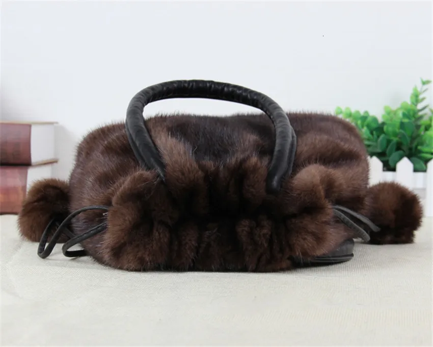 Fur bag ladies bag cute fashion leather grass leeches bundle bag small drawstring bag portable handbag female women B1