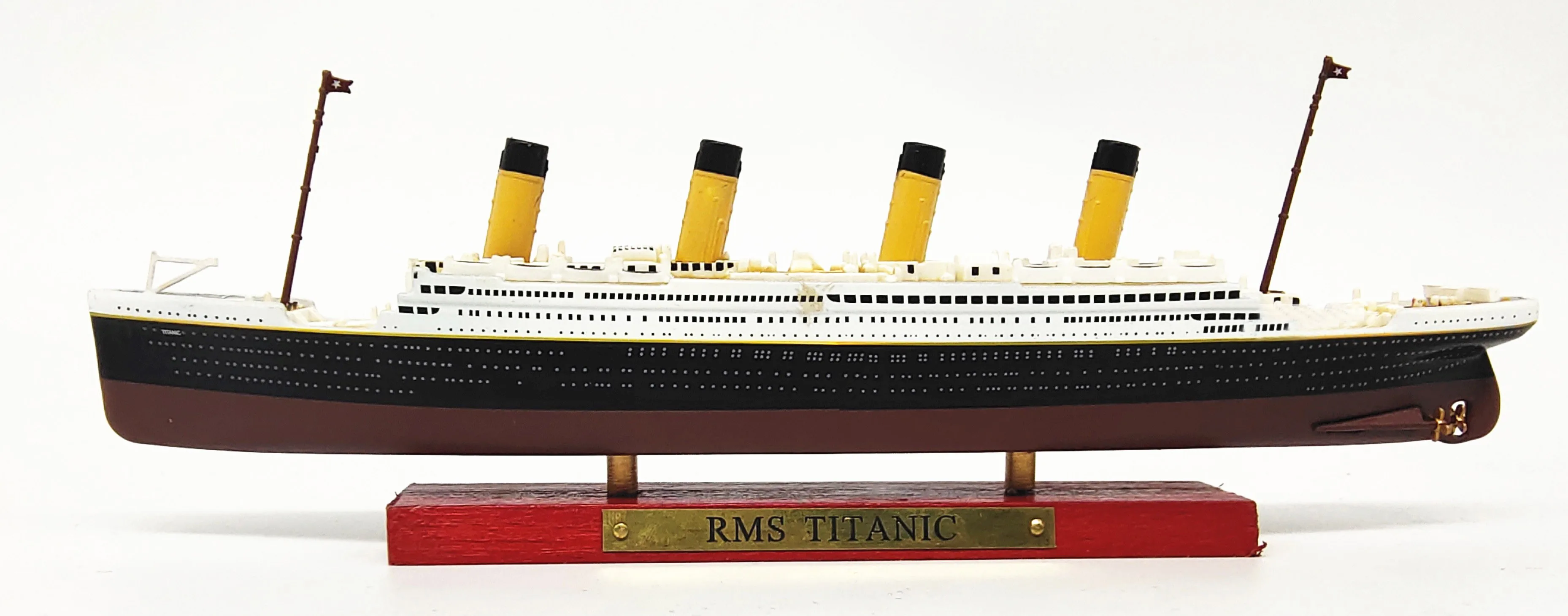 1:1250 Titanic Роскошная почта из сплава пассажирский корабль модель готовые украшения в окраске