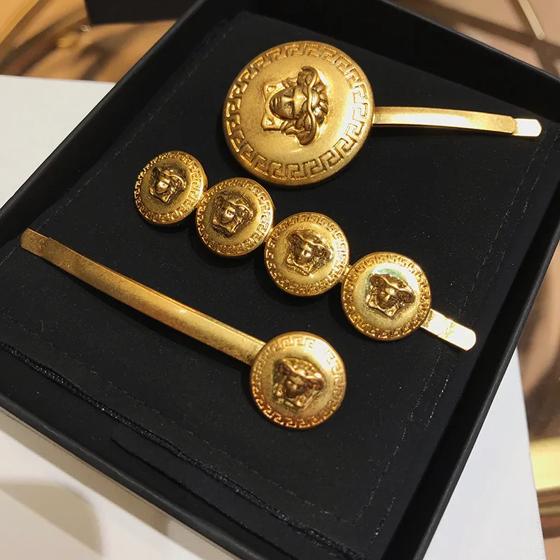 

2019 new Medusa Portrait Punk Golden Coin Hair Clips for women wholesale Hair Accessories Elegant Hairpins Barrettes Tiara Joyas