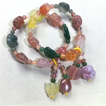 

Natural salt source agate carved cat claw shape strand bracelet