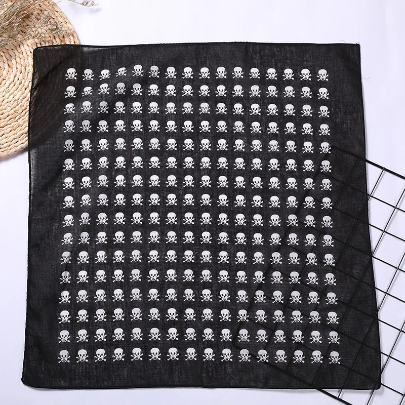 12205780588_1487676912