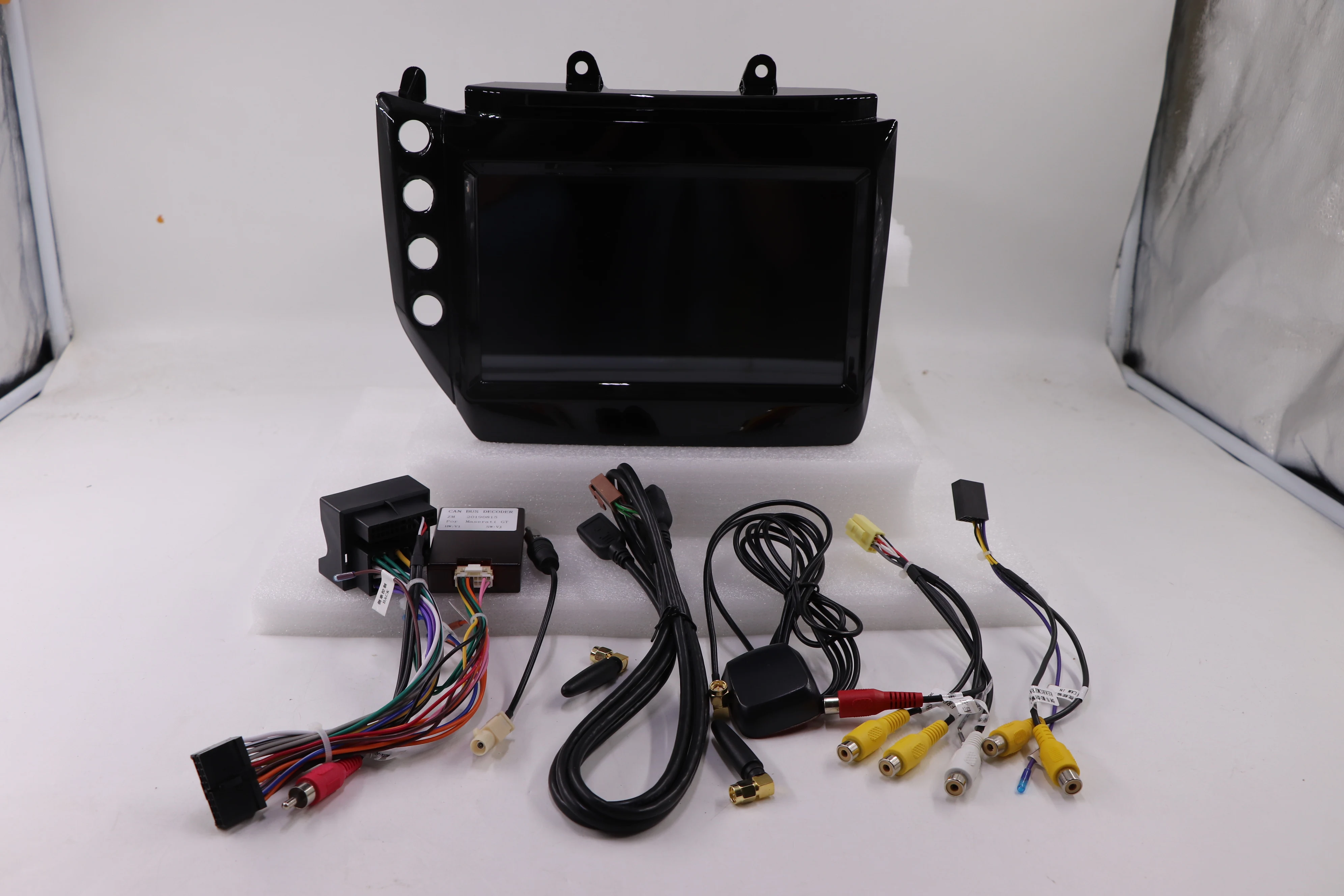 Top Android 8.1 9 Inch PX6 Car Multimedia Player For Maserati 4+64G Tesla Style Auto Stereo Video GPS Navigation Player 2007-2015 2 Top Android 8.1 9 Inch PX6 Car Multimedia Player For Maserati 4+64G Tesla Style Auto Stereo Video GPS Navigation Player 2007-2015 2