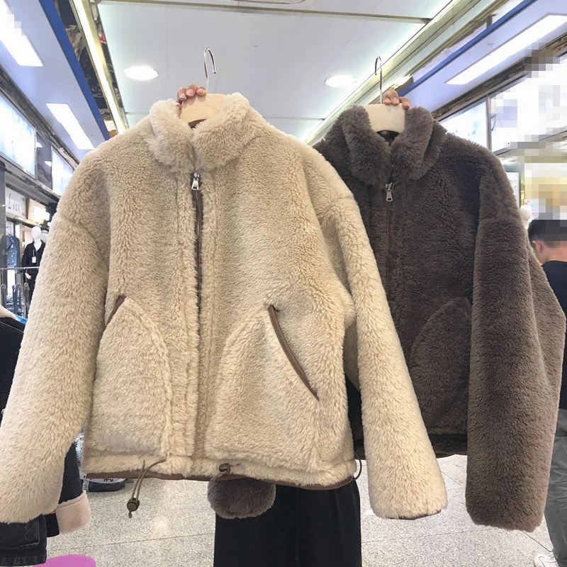 Lamb Coat Women Soft Sheep Hair Coat Woman High Collar Winter Short Jacket Girl Students Loose Lamb Fur Jacket Femme Outwear