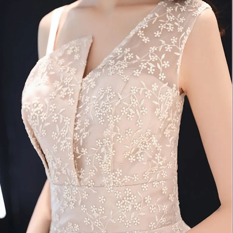 Sexy V Neck Short Sleeveless Heavy Appliques Prom Dress Fashion Zipper Back Knee Length Prom Gown Vestidos De Fiesta 3 Colors