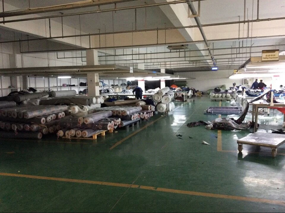 2603654103_1872180541