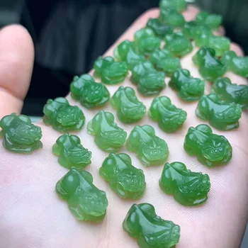 

Natural Hetian Jade Pendant
