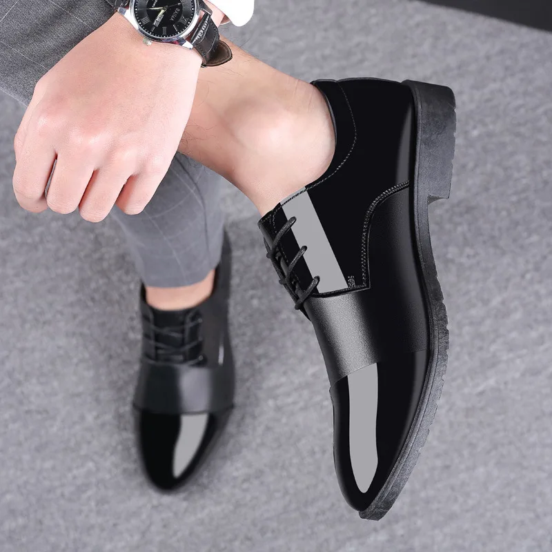 

2019 New Black Men Suit Shoes Party Men's Dress Shoes Italian Leather Lace-Up Formal Shoes Men Office Social Masculino