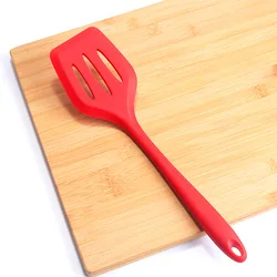 Premium Silicone Non - Stick Kitchen Utensil Set: Spoon, Spatula, Ladle, Egg Beaters, and BBQ Tools (5)
