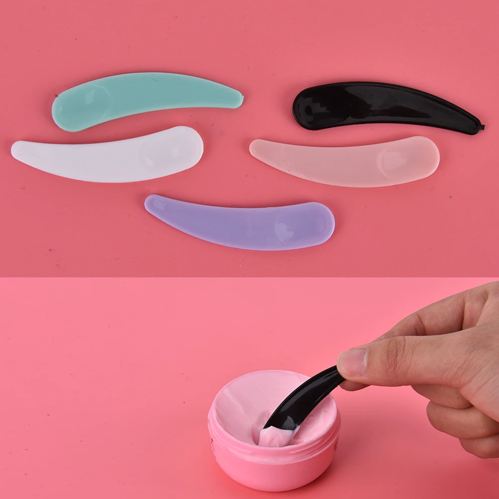 

30Pcs/Lot Mini Cosmetic Spatula Disposable Curved Scoop Makeup Mask Cream Spoon for Makeup Tool Accessories Mixed Color