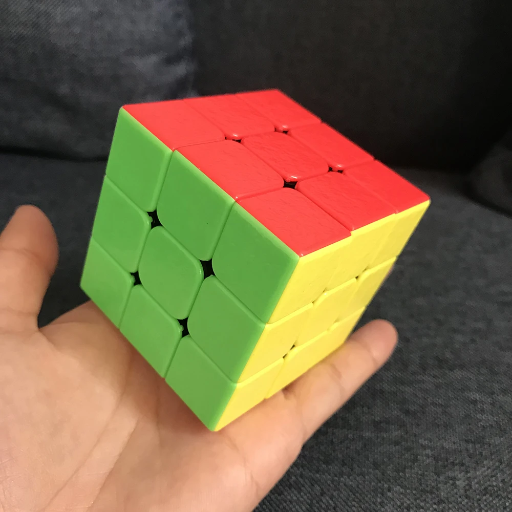 New High Quality Magic Cube Puzzle Cubes Professional Speed Cubo Magico Educational Toys for Students Christmas Gift