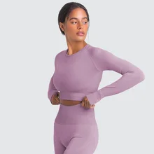 Conjunto esportivo feminino top e bermuda longa, peças esportivas academia yoga, treino