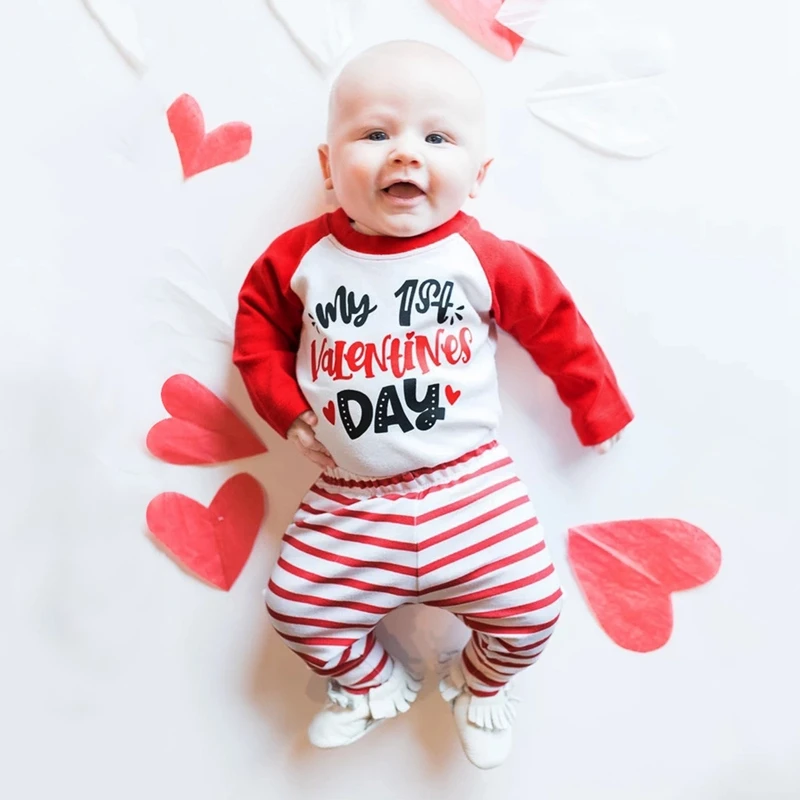 Одежда с надписью «Happy 1st Valentine Day» комплекты для малышей комбинезон для новорожденных девочек и мальчиков, боди с буквенным принтом+ штаны в полоску, брюки+ шапочка, комплект