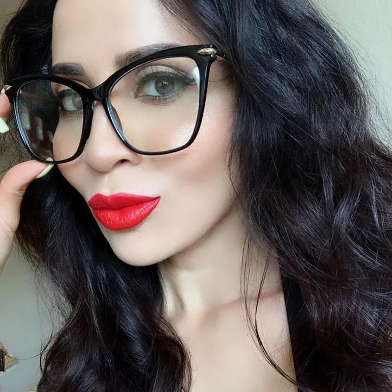 

Female Cat Eye Glasses Retro Metal Oversized Frame Women Transparent Optical Glasses Classic Spectacle Eyeglasses Ladies