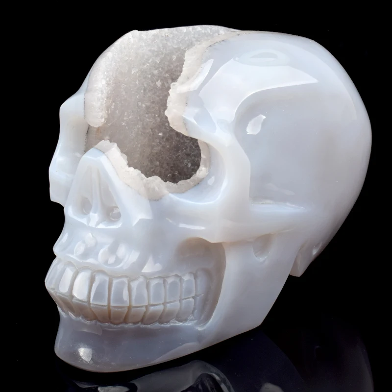 

Natural Agate Geode Hand Carved Quartz Crystal Skull Statue Reiki Healing Stone Skull Sculpture Home Decor Art Collection