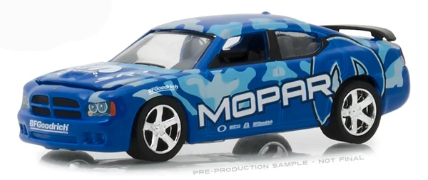 Зеленый светильник 1:64 2008 Dod ge Charger SRT8 MOPAR Edition литые игрушечные машинки игрушки для