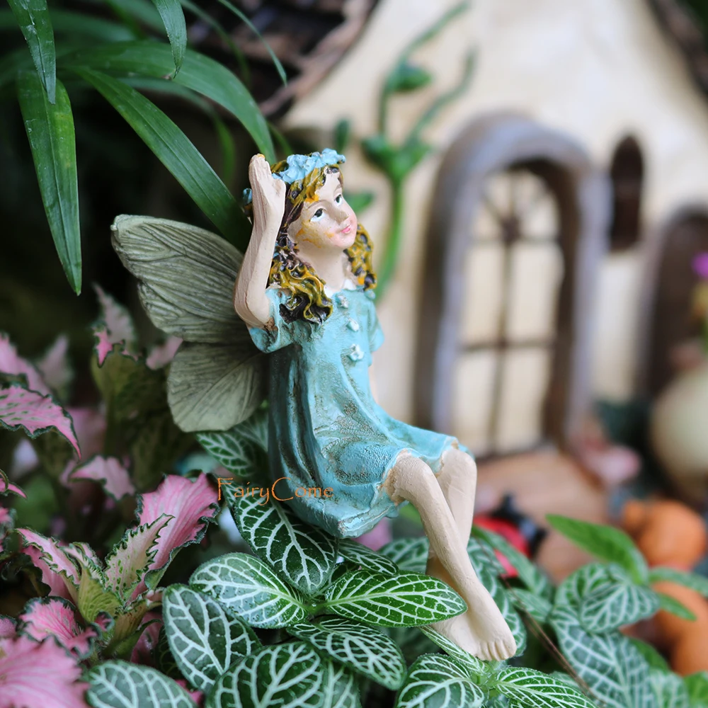 1 Piece of Miniature Garden Fairies Figurines Resin Mini Fairy Statue Figure Fairy Garden Ornaments Decorations Accessories