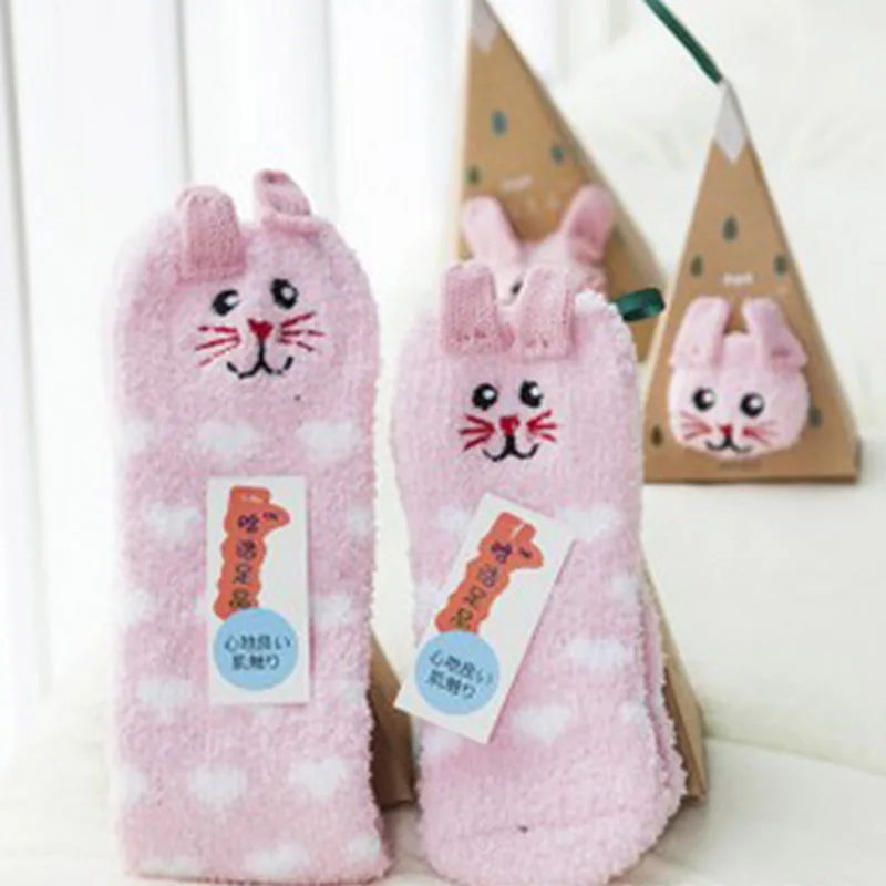 Зимние новые носки для женщин, японский милый стиль, коралловый бархат, утолщенные рождественские носки для женщин с красивой подарочной коробкой - Цвет: 14