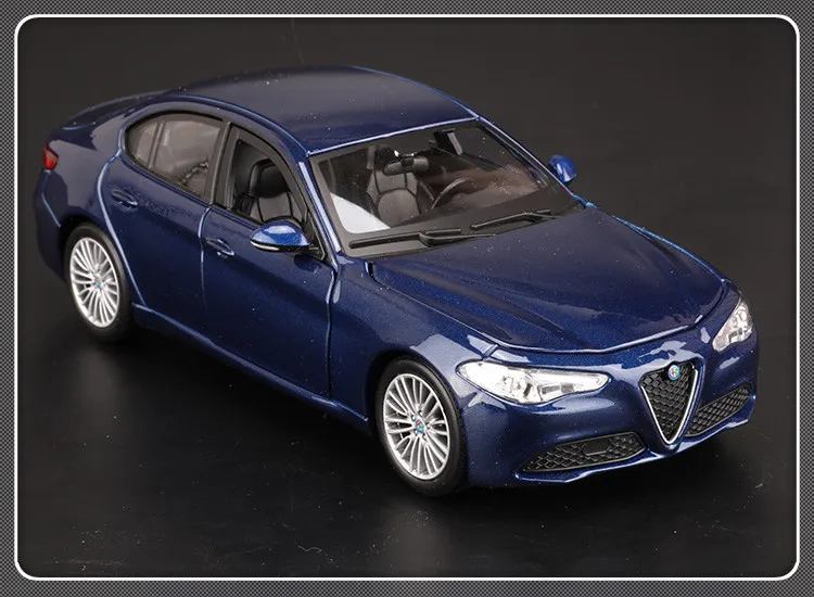 1:24 Высокая модель автомобиля Alfa Romeo из сплава Stelvio четырехлистный внедорожник внедорожный автомобиль Giulia игрушки для детей Подарки