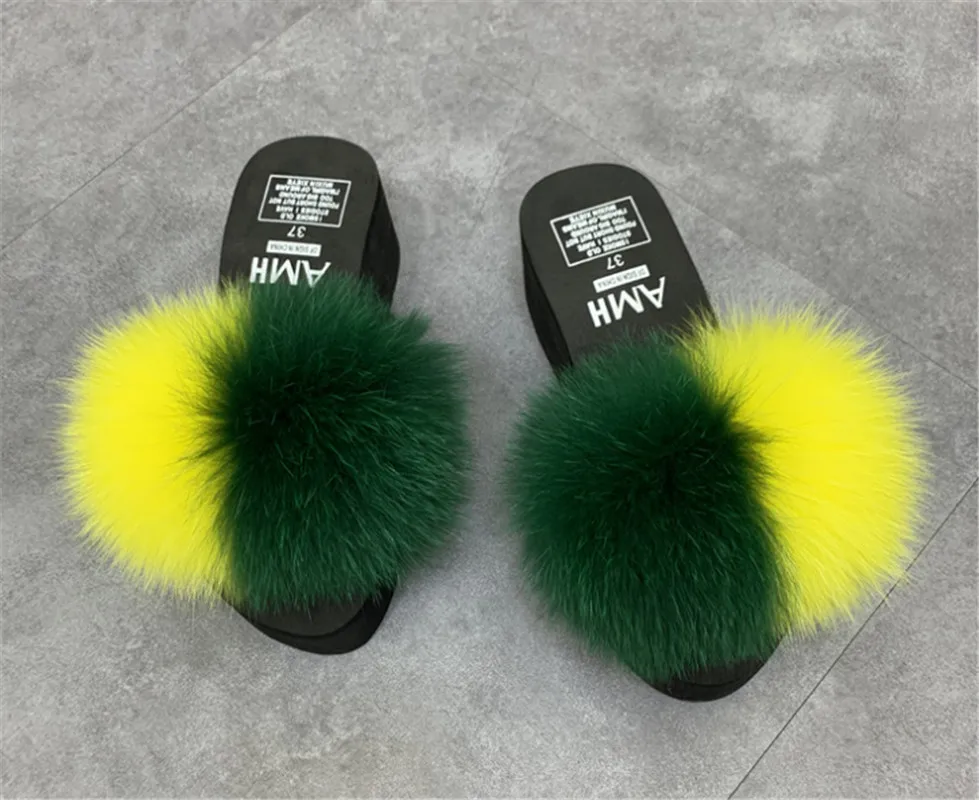 

Women Summer Real Fox Fur Slippers Sweet Plush Slippers Fashion Outdoor Wedge Fur Slipper Fox Fur Slides Ladies Fluffy Slides