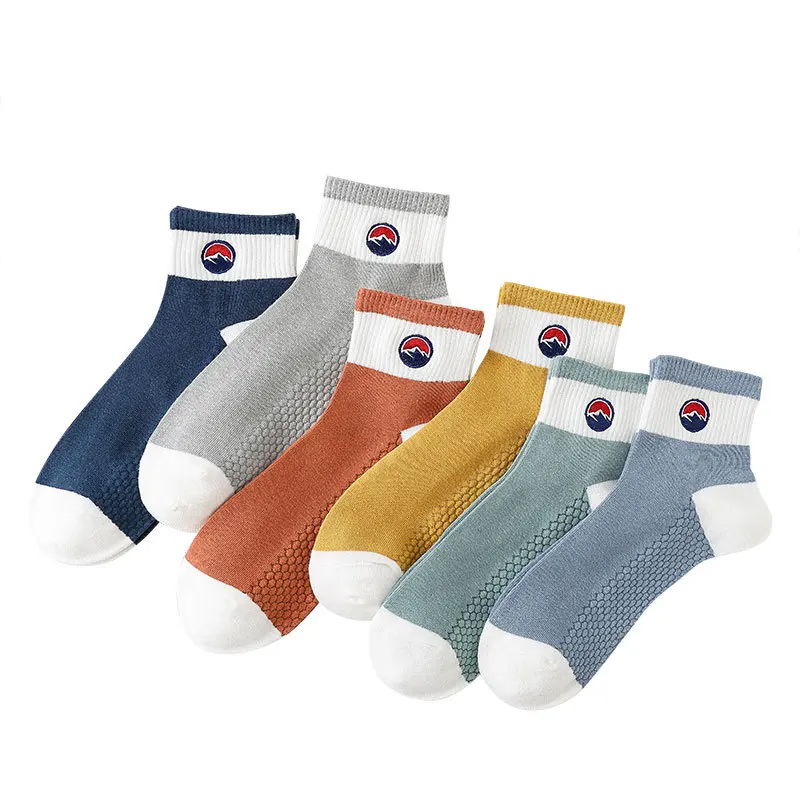 Men's Fashion Cotton Massage Bottom Socks Exquisite Embroidery Colorful Boat Shallow Breathable Sweat-absorbent Male Sport Socks