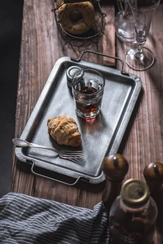 

Nordic Retro Wrought Metal Iron Kitchen Food Tray Storage Tray Cake Dessert Tea Coffee Serving Decorative Tray Dessert Tray