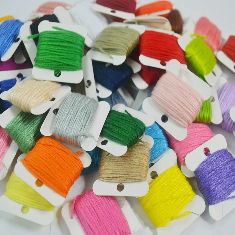60Pcs-Plastic-Floss-Bobbins-Embroidery-Floss-Craft-Thread-Bobbins-Organizer-Thread-Board-Card-DIY-Sewing-Tools