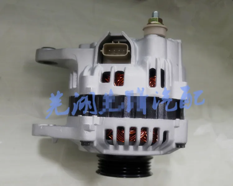 Генератор переменного тока для двигателей Chery Cross Eastar B14 V5 Tiggo B11 Mitsubishi MD317862 |