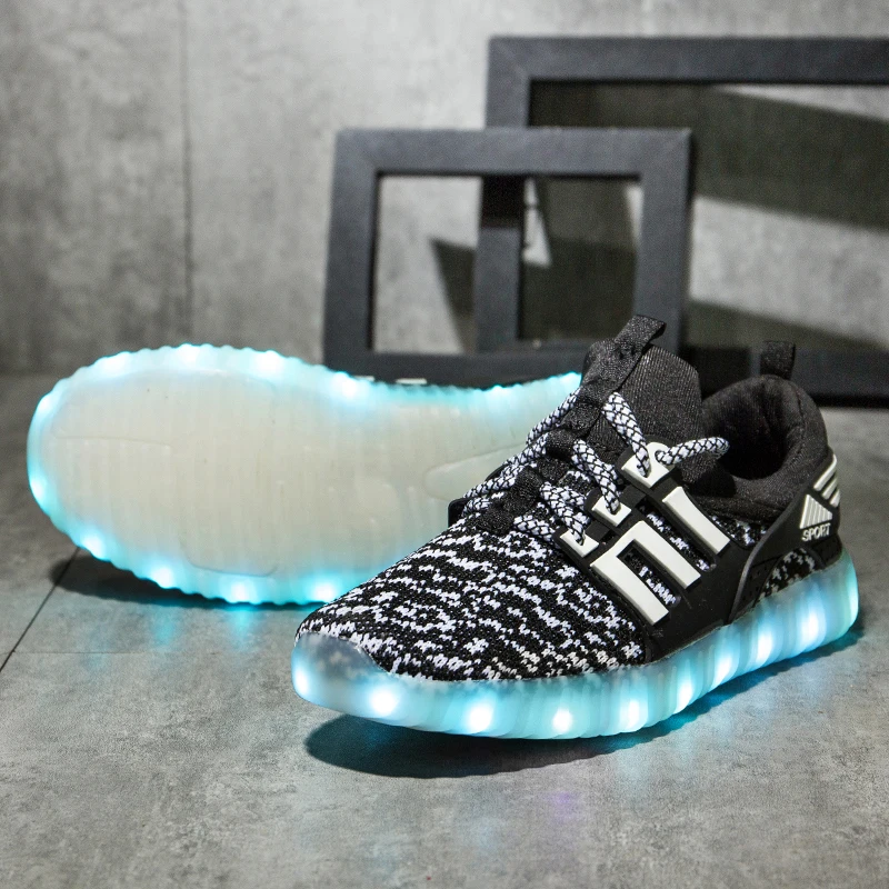 New USB Rechargeable Luminous Kids Sneakers Boys Girls Children Baby Flashing Shoes Childle Led Light Shoes Zapatillas Ni&ntilde;o