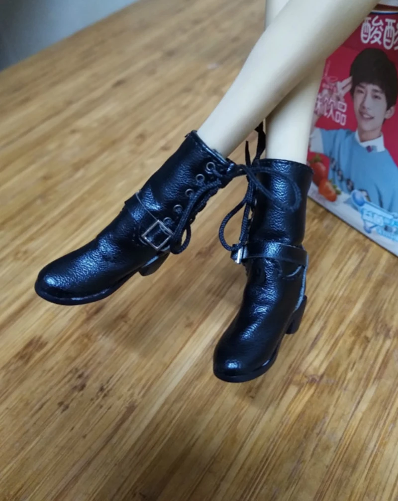 1/6 женские ботинки ручной работы на высоком каблуке; черные кожаные ботинки; однотонная обувь внутри; женская обувь на каблуке 12 дюймов со съемным корпусом
