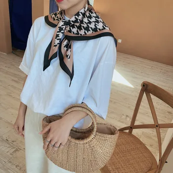 

AOMU 70*70 Long Strip Casual Floral Daisy Print Satin Silk Scarf Female Tie Bag Ribbon Women Korean Style Head-NeckSoft scarf