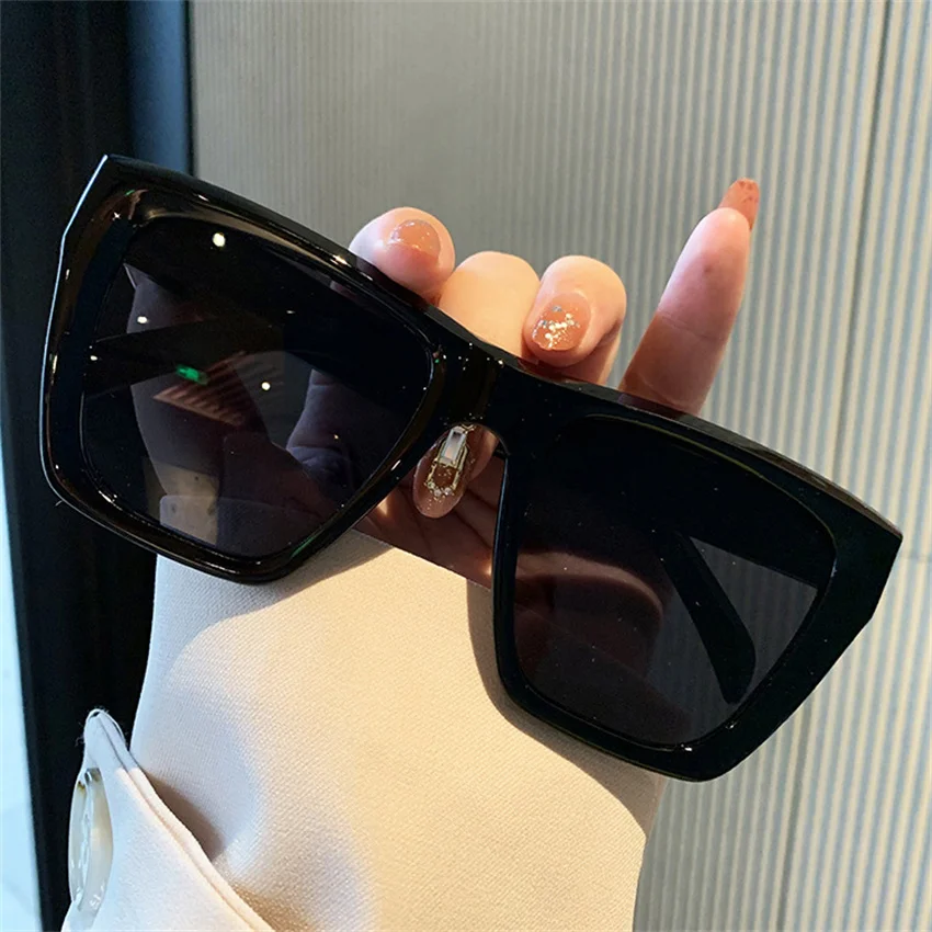 square sunglasses women Oversized Square Leopard Women's Sunglasses Classic Retro Gradient Big Frame Rivet Sun Glasses Luxury Brand Female EyeglassUV400 womens ray bans