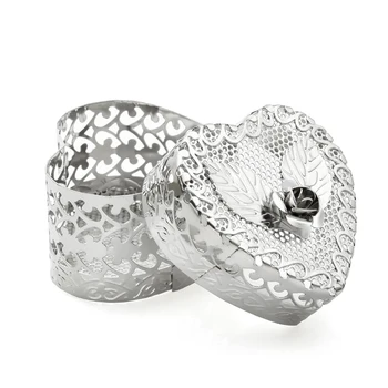 

Hollow Out Heart Shaped Gift Boxes Wedding Candy Packaging Box Home Table Jewelry Storage Case