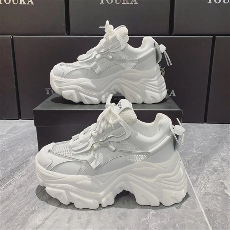 

Women Chunky Sneakers Casual Platform Shoes Height Increased Thick Bottom Ladies Trainers Fashion Breathable Basket Femme