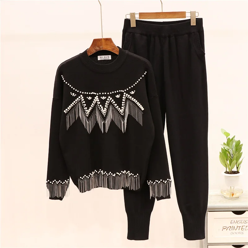 

2019 Autumn Winter Women Fashion Beading Tassel Long Sleeve Knit Sweater Top + Casual Long Pants 2 Piece Set Women Knitted Sets