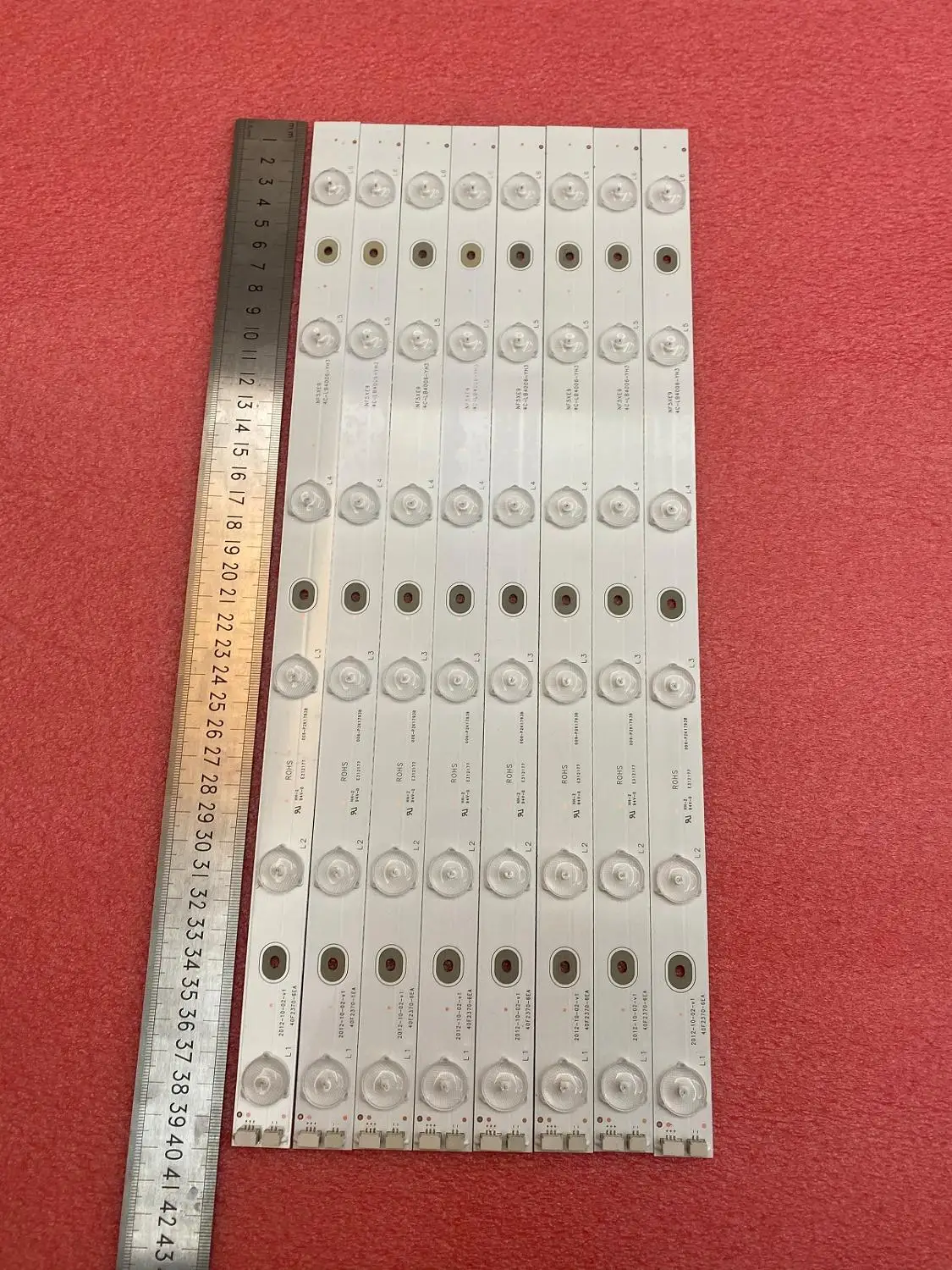 80 PCS/lot LED Bar for For THOMSON T40ED06HU-01B TCL L40F3307 Toshiba Dl4061 40F2370-6EA 006-P2K1793B NF5XE9 4C-LB4006-YH3 | Лампы и