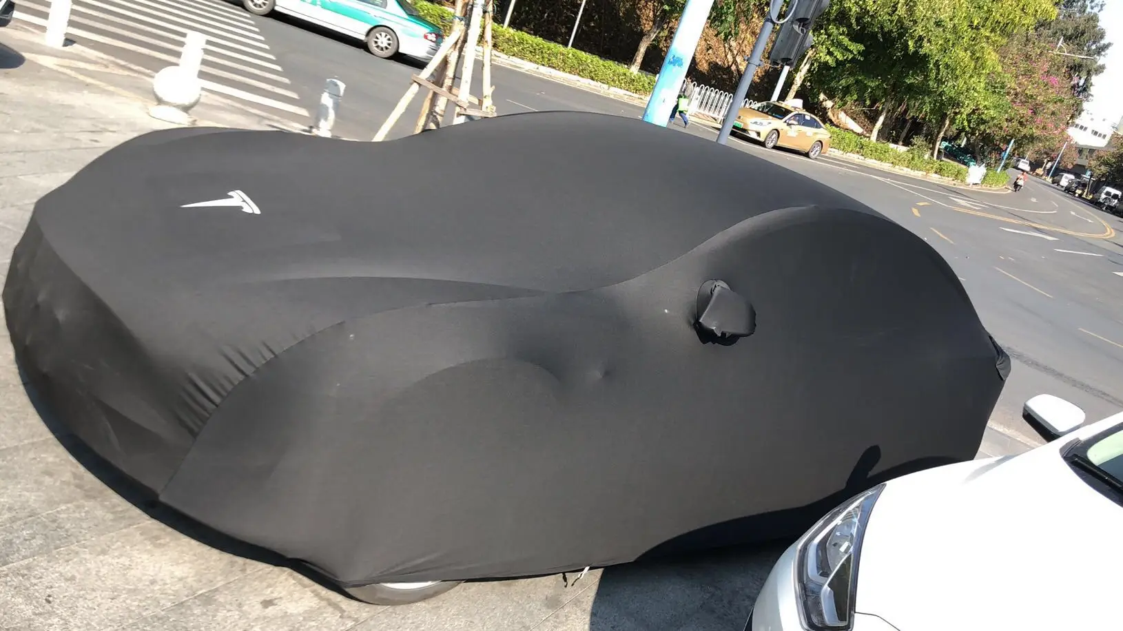 

Car Cover for Tesla Model 3 Model S Sun Anti Dust Rain Resistant Windproof High-resilience Protective Elastic Cotton Anti-dirt
