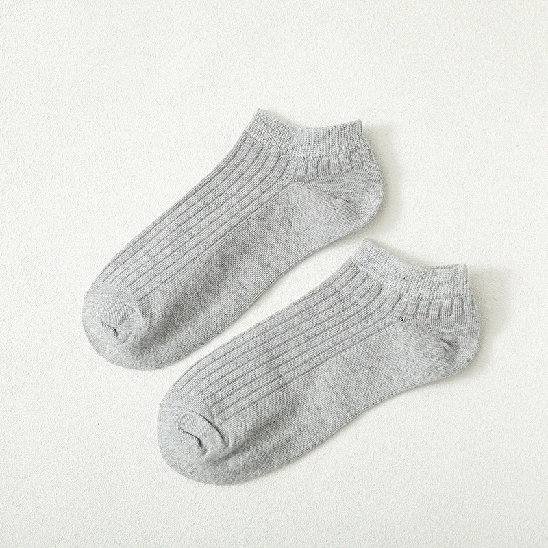 Light gray G