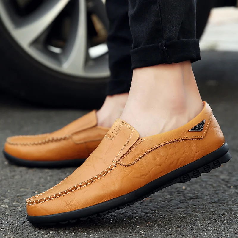 Genuine Leather Men Shoes Casual Luxury Brand Soft Mens Loafers Moccasins Breathable Slip on Male Driving Shoes Plus Size 37-47